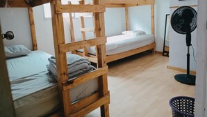 Double Room, Shared Bathroom | WiFi (free), bed sheets - El Costeñito Hostal - Hostel (Veracruz)