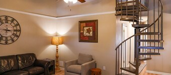 Comfy Townhouse near CASINOS, centrally located