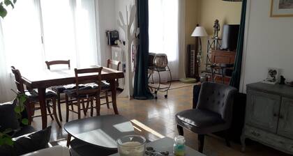 T2/T3 on the heights of Manosque, with shared garden