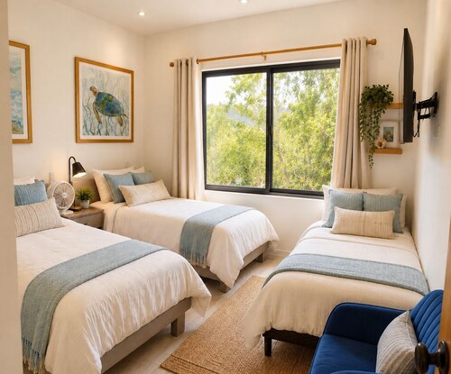 2 min walk private  path to the beach . Beach club . Daily maid . Free ATVs 