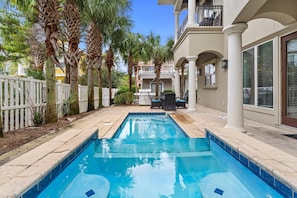House, Multiple Beds (Suzie Q By The Sea S 55 Saint Martin ) | Pool