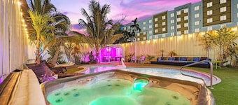 The Velvet Palm | Pool | Hot Tub | Midtown