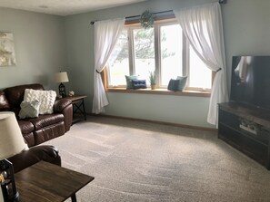 Smart TV, fireplace, Netflix, foosball