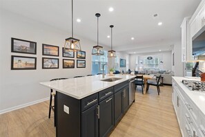 Interior - Bayside * W. Fenwick Is. *20117* 5BR, 4.5 Baths, 3 Suites, Luxury Twin-House (Selbyville)