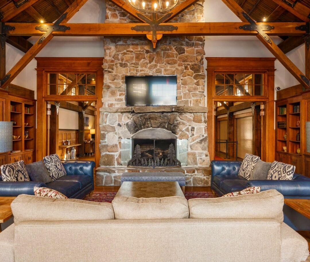 智能电视、壁炉、办公室