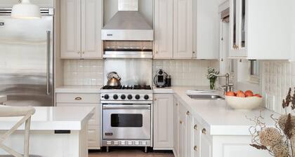 8166 Nicklaus North