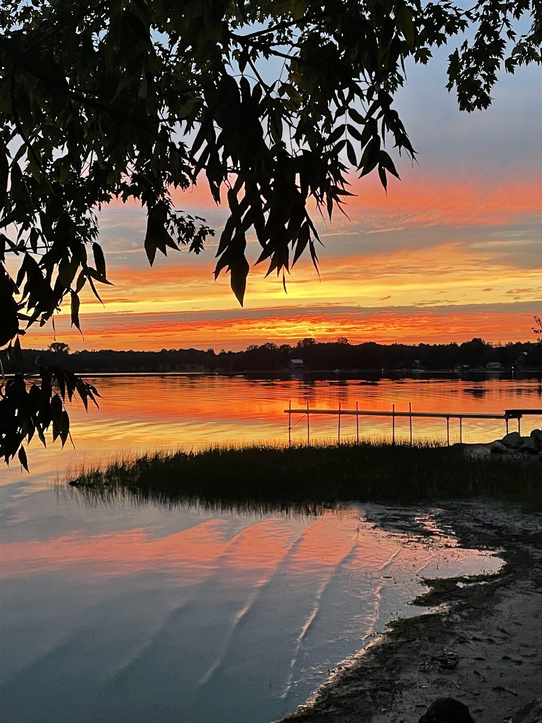 Charming 3 bedroom home directly on Lake Salem VT --great views!