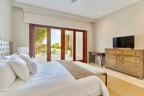 3 slaapkamers, reisbedje, wifi, beddengoed