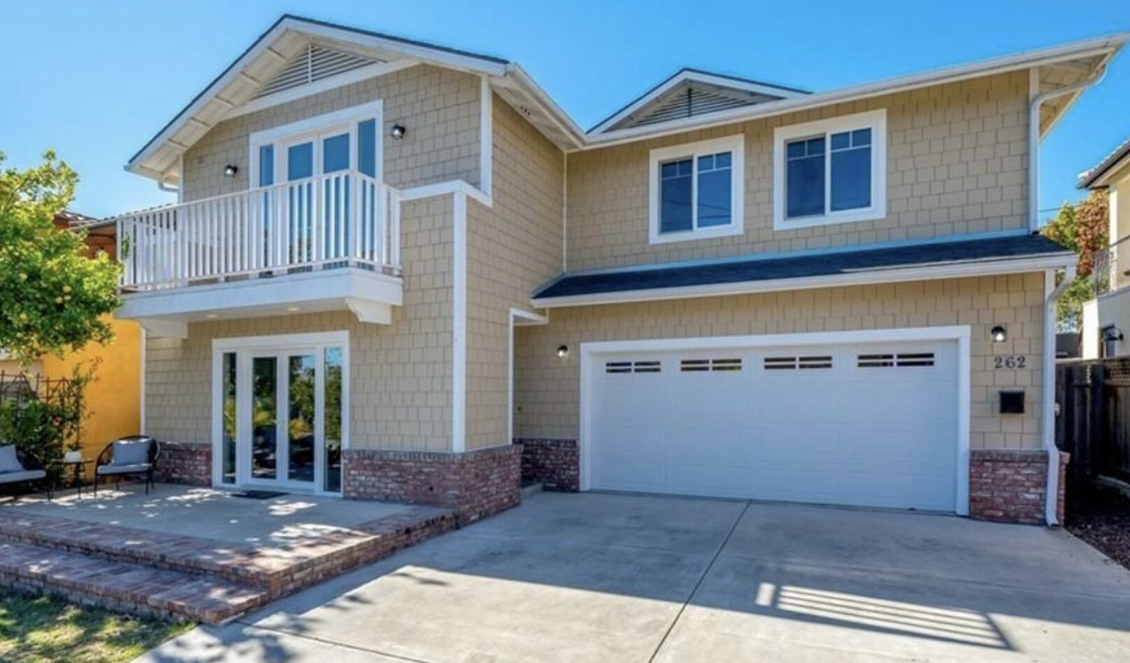 SHORT TERM RENTAL-Shell Beach 3 or 4 Bedroom Rental Option Second Master Suite