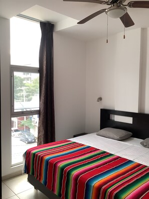 Apartment, 1 King Bed | 1 bedroom, in-room safe, free WiFi, bed sheets