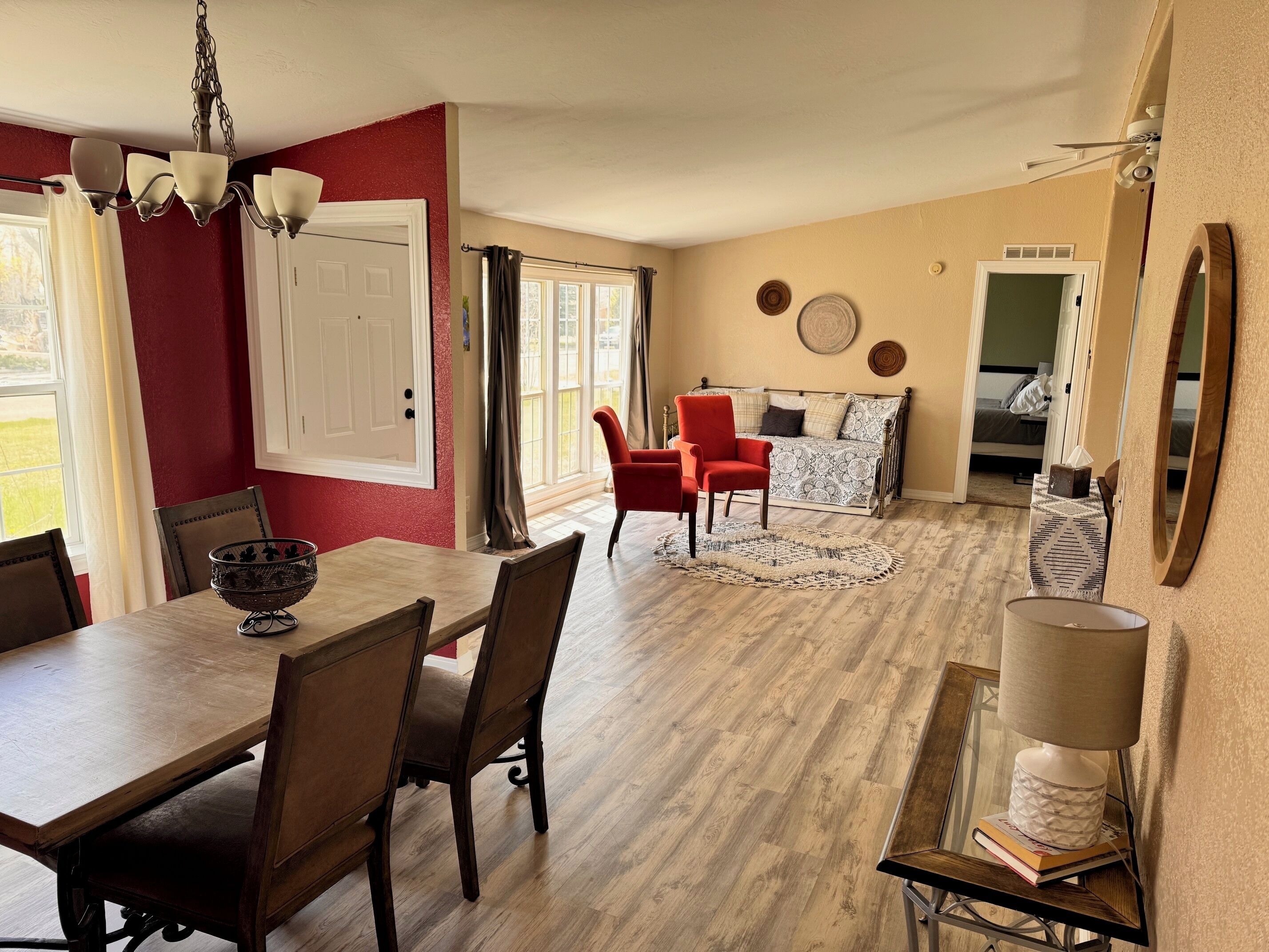 3 bedrooms, free WiFi, bed sheets