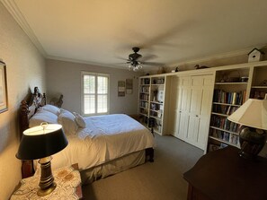 4 habitaciones, tabla de planchar con plancha y wifi gratis 