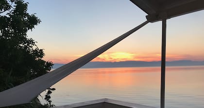 Luxury Waterfront Villa Kayaks & Paddle Boards inc