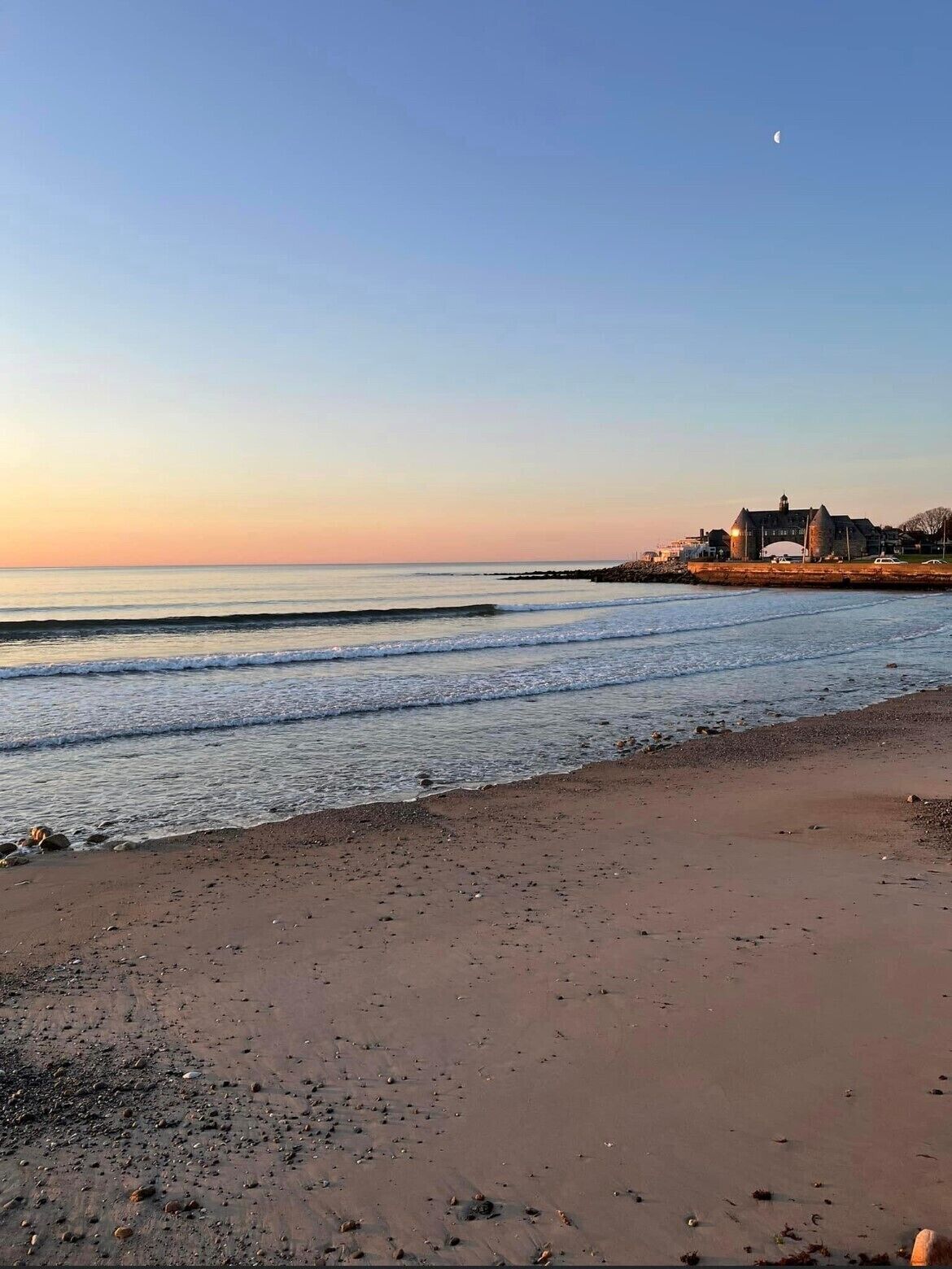 Plage à proximité, chaises longues