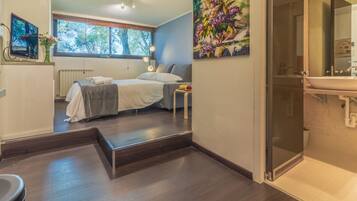 Fer et planche Ă repasser, Wi-Fi, draps fournis