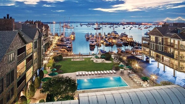 Indoor pool, outdoor pool