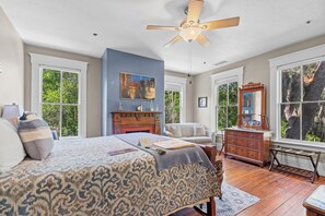 Superior Double Room, 1 King Bed | Individually decorated, individually furnished, iron/ironing board - The Laurel Oak Inn Bed and Breakfast (Gainesville)