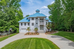 Exterior - Blue Heaven (Littleton)