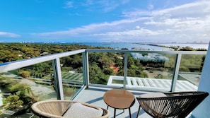 Panoramic Condo | Terrace/patio - Design District Bay View Cielo Stays (Miami)