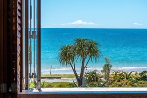 Interior - The Sands - Apartment 25 by Stay Waiheke (Waiheke Island)