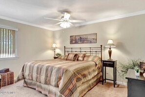 2 soveværelser, skrivebord, strygejern/strygebræt, gratis Wi-Fi