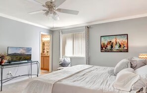 2 Schlafzimmer, Schreibtisch, Bügeleisen/Bügelbrett, kostenloses WLAN