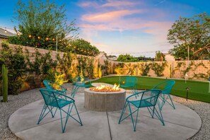 Property grounds - Golfer`s Delight | Pool Club House + BBQ Island (Indio)