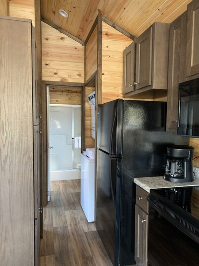 Tiny Homes for Rent, minutes to the Casino, Golf Course & Water Park