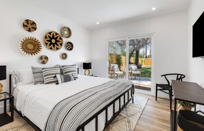 4 chambres, fer et planche à repasser, accès au Wi-Fi (inclus)