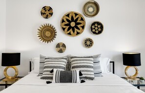 4 chambres, fer et planche à repasser, Wi-Fi gratuit, draps fournis