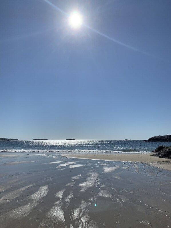 Beach nearby - Charming 5-bedroom Home by the Sea (Manchester-by-the-Sea)