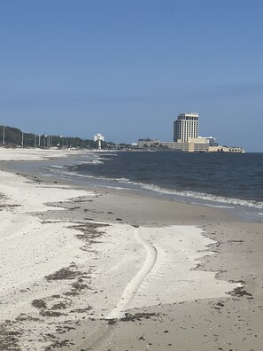 Sun-loungers, beach towels