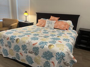 4 bedrooms, free WiFi, bed sheets