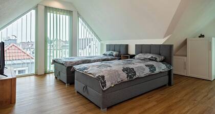 Ferienwohnung Alpenblick mit Bergblick, Balkon und WLAN