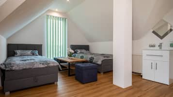 2 bedrooms, free WiFi, bed sheets