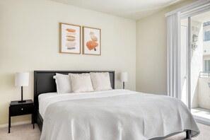 1 camera, ferro/asse da stiro, Wi-Fi, lenzuola