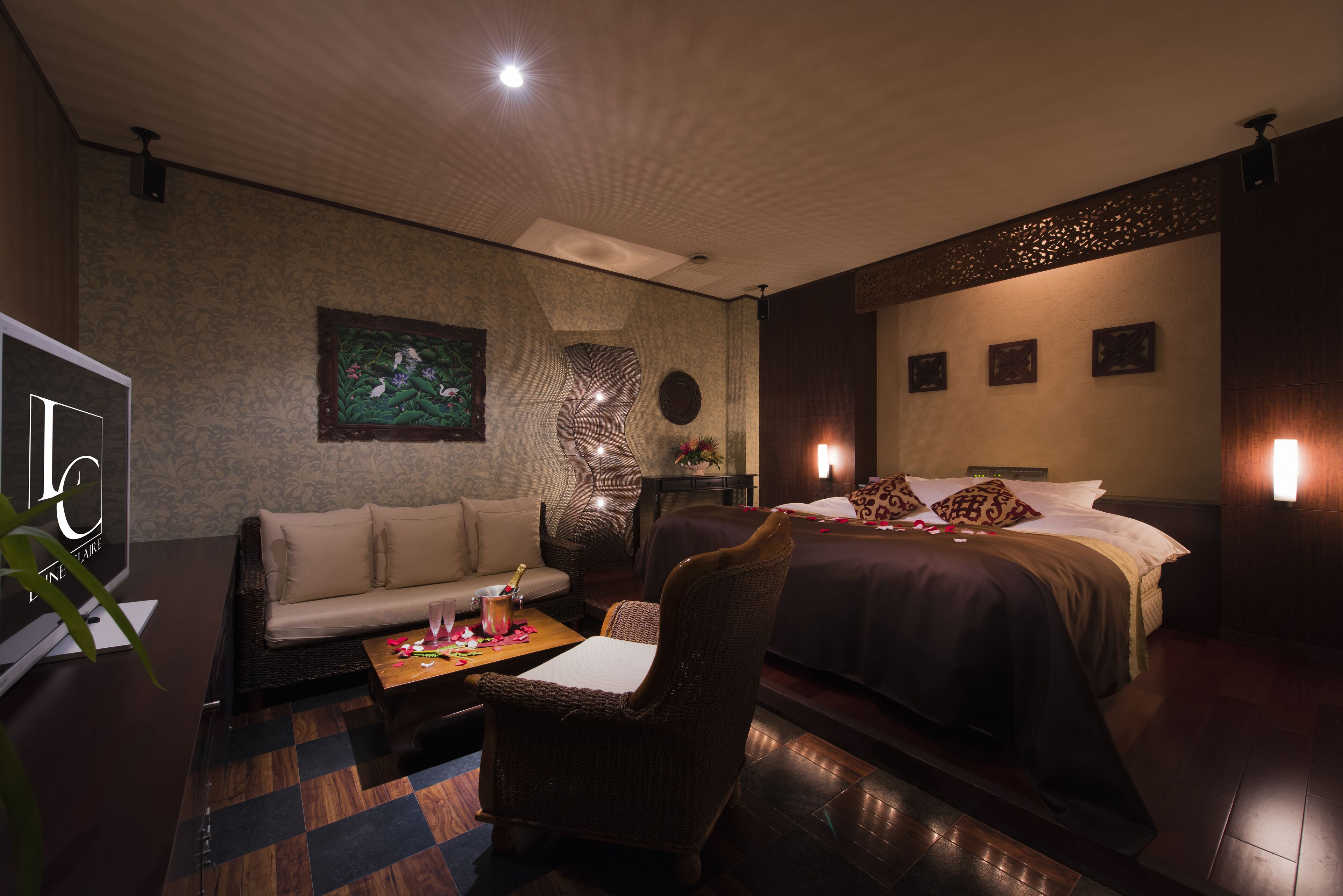 Basic Room | Free WiFi, bed sheets