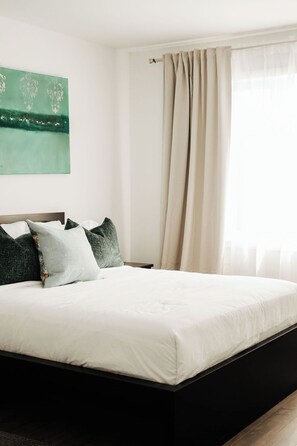3 bedrooms, WiFi, bed sheets