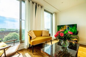 Living area - A premium stay that sleeps 5 guests  in 2 bedrooms (York)