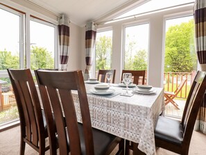 Cottage | Private kitchen - 23 Bossiney Bay (Tintagel)
