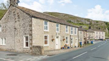 Cottage | Exterior