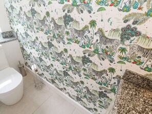 Shower - Penmarth House (Helston)