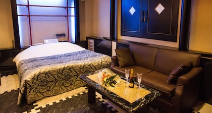 Restay SaKuRa - Adults Only