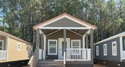 Tiny Homes for Rent, minutes to the Casino, Golf Course & Water Park.