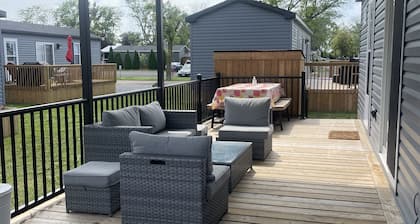 Niagara-on-the-Lake Cottage