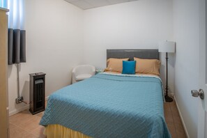 1 Schlafzimmer, Schreibtisch, Bügeleisen/Bügelbrett, kostenloses WLAN