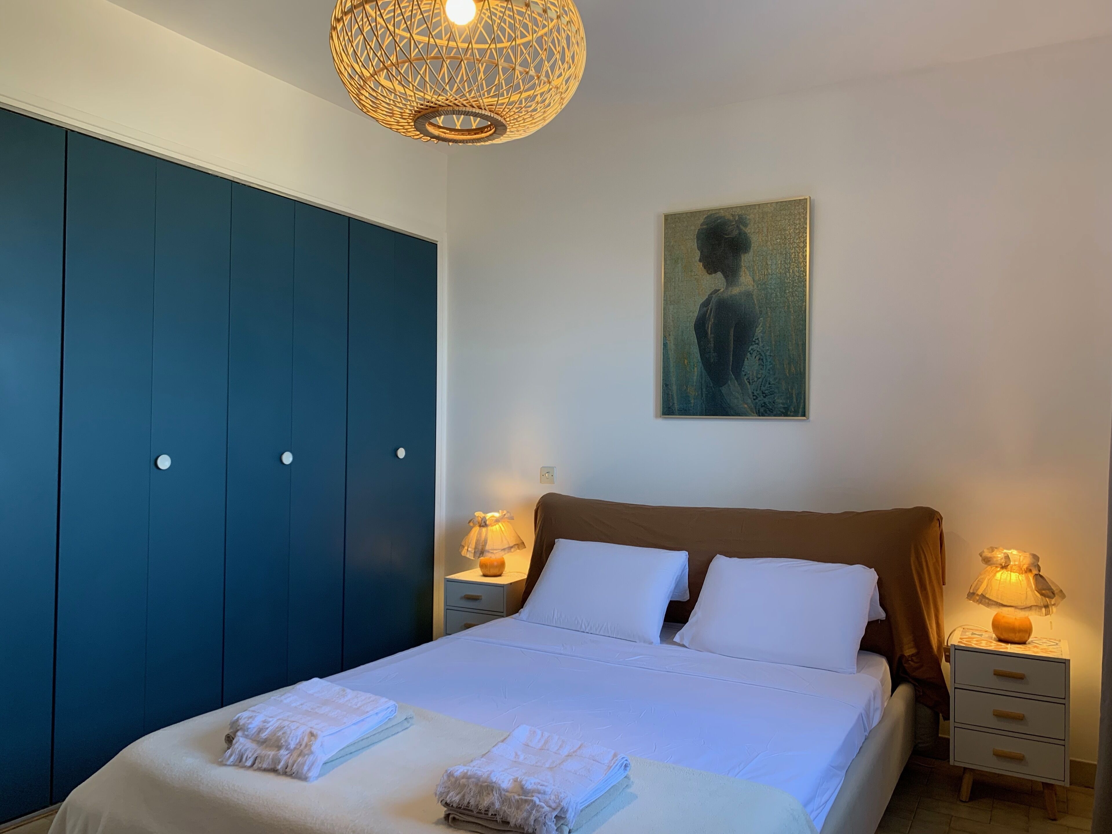 2 chambres, fer et planche à repasser, lit parapluie, Wi-Fi gratuit