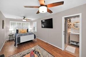 4 bedrooms