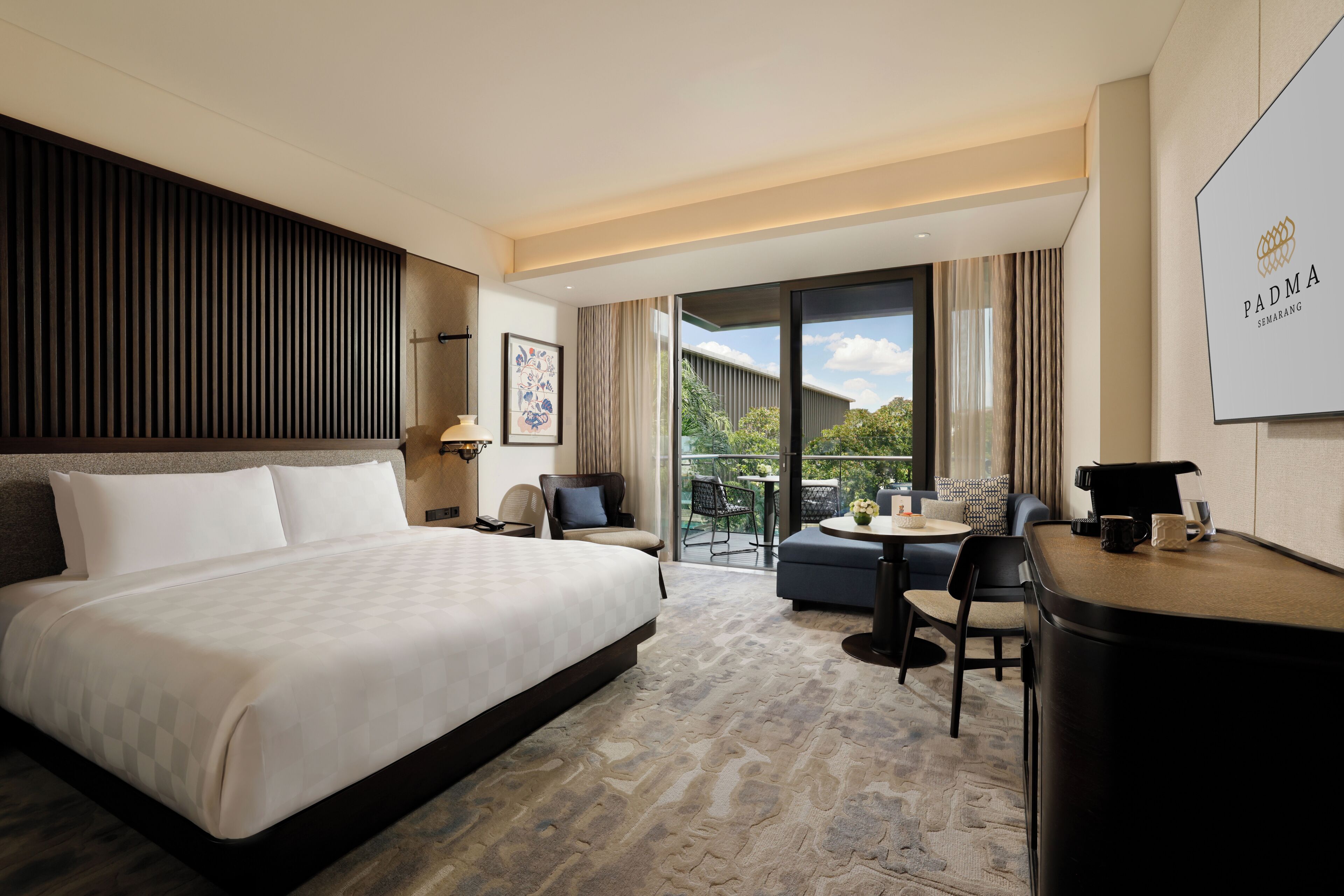 Grand Deluxe Balcony