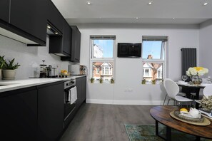 Fridge, microwave, oven
